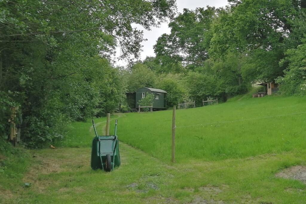 Penn Bergeyn Shepherd'S Huts Exeter Exterior foto